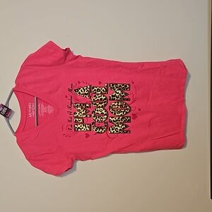 Mothers Day brand Pink and cheetah print short sleeve shirt.  In EUC